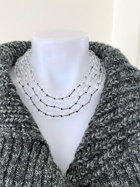 clear faceted round glass beads 3 strands necklace with magnetic clasp
